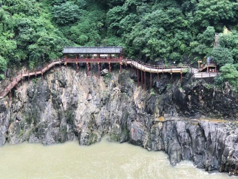 拧紧“纪律弦” 守住“廉洁关”